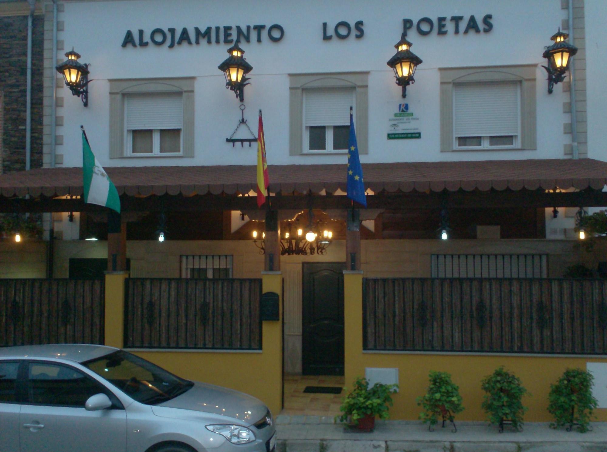 Guest house Poetas 3*