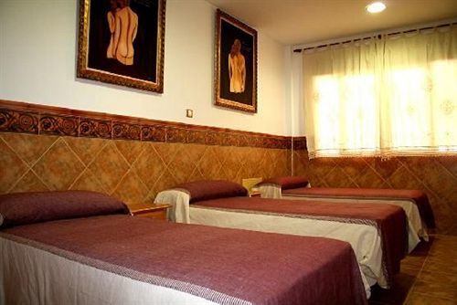 Guest house Poetas 3*