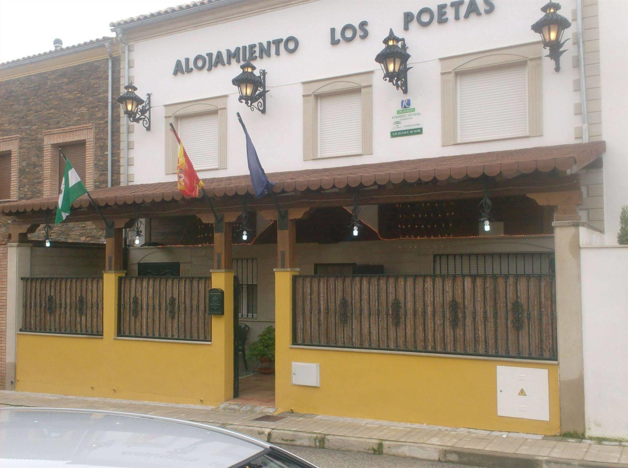 Guest house Poetas 3*